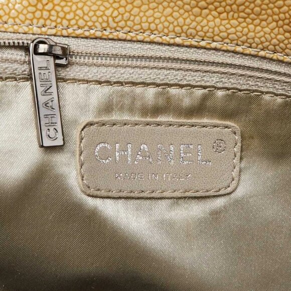 Chanel Beige Quilted Patent Caviar Leather Petite Reissue Shopping Tote Bag - Picture 10 of 12